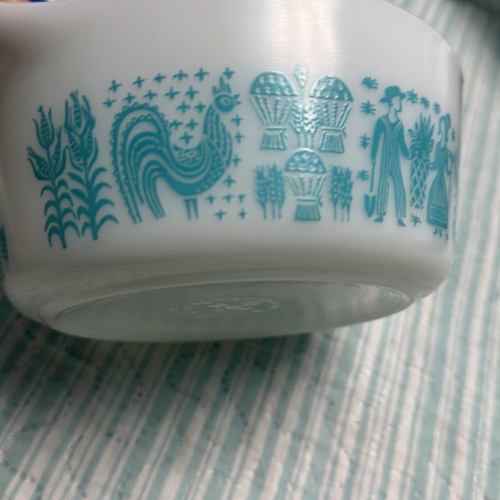 Pyrex Butterprint 1 1/2 Pint Casserole Dish # 472 No Lid EVC - Picture 11 of 13